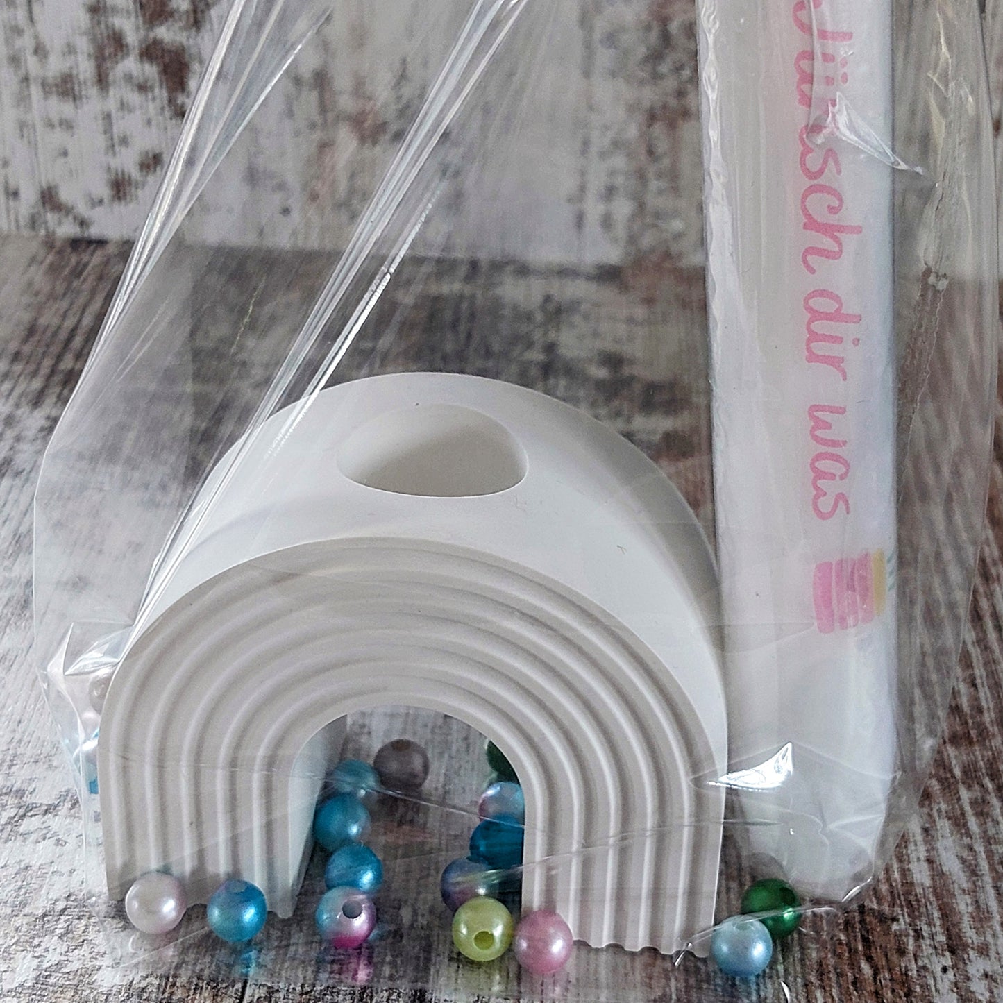 Zauberhaftes Geschenkset: Handgegossener Regenbogen & Kerze mit liebevoller Botschaft