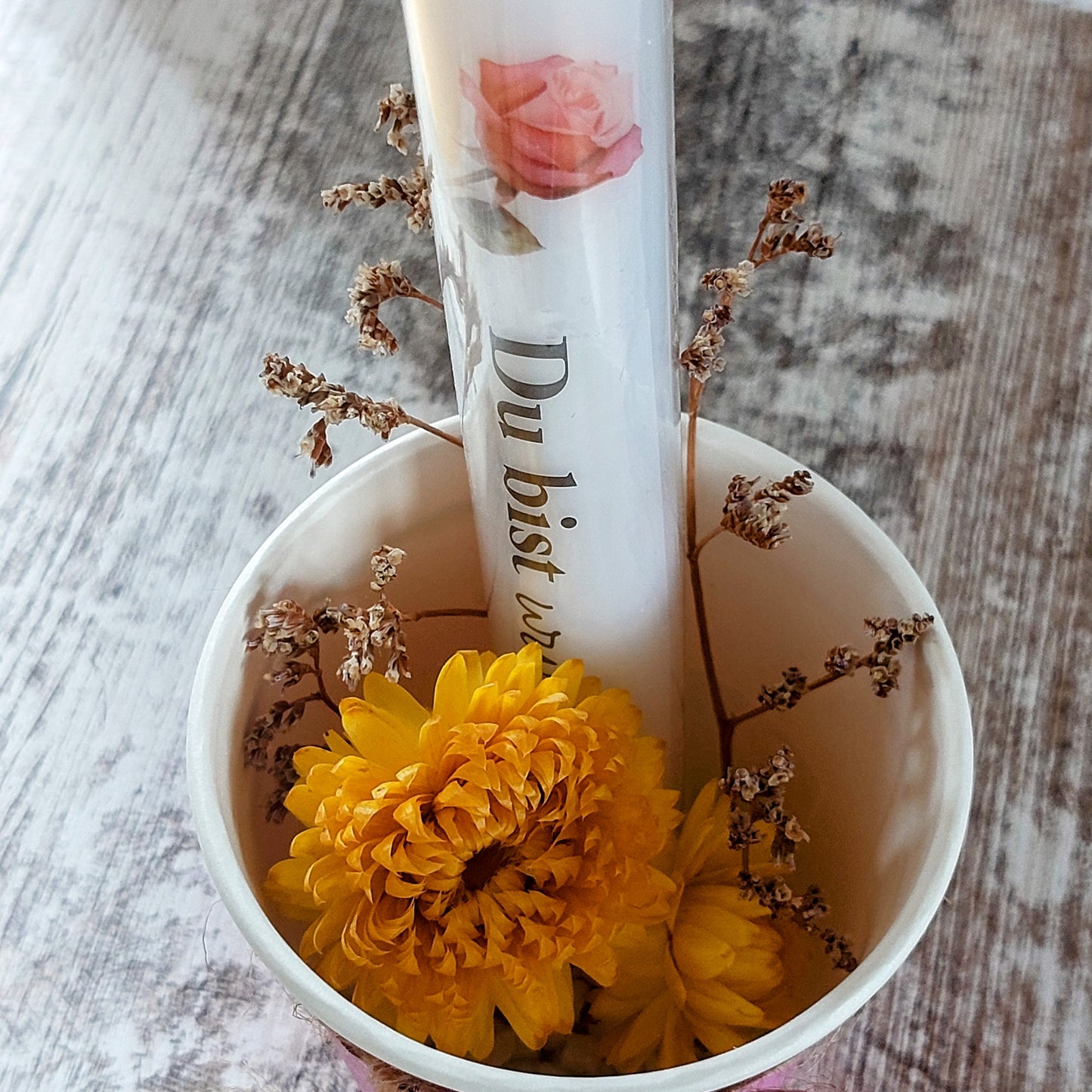 Zauberhaftes Geschenkset: Kerze "Du bist wunderbar" mit Trockenblumen