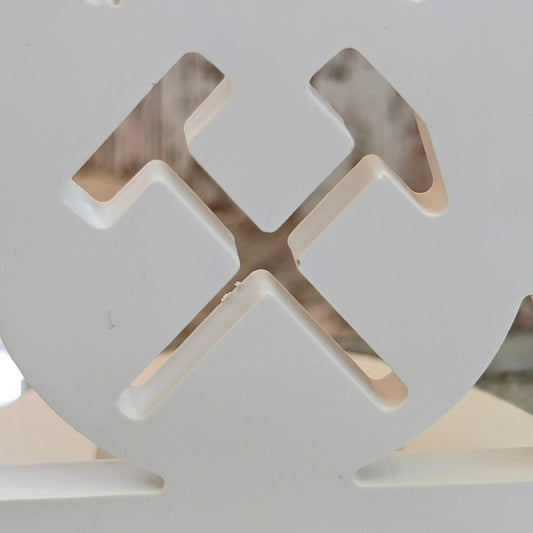 "Glück auf!" - Handgefertigter Teelichthalter aus Kaltkeramik im Förderturm-Design