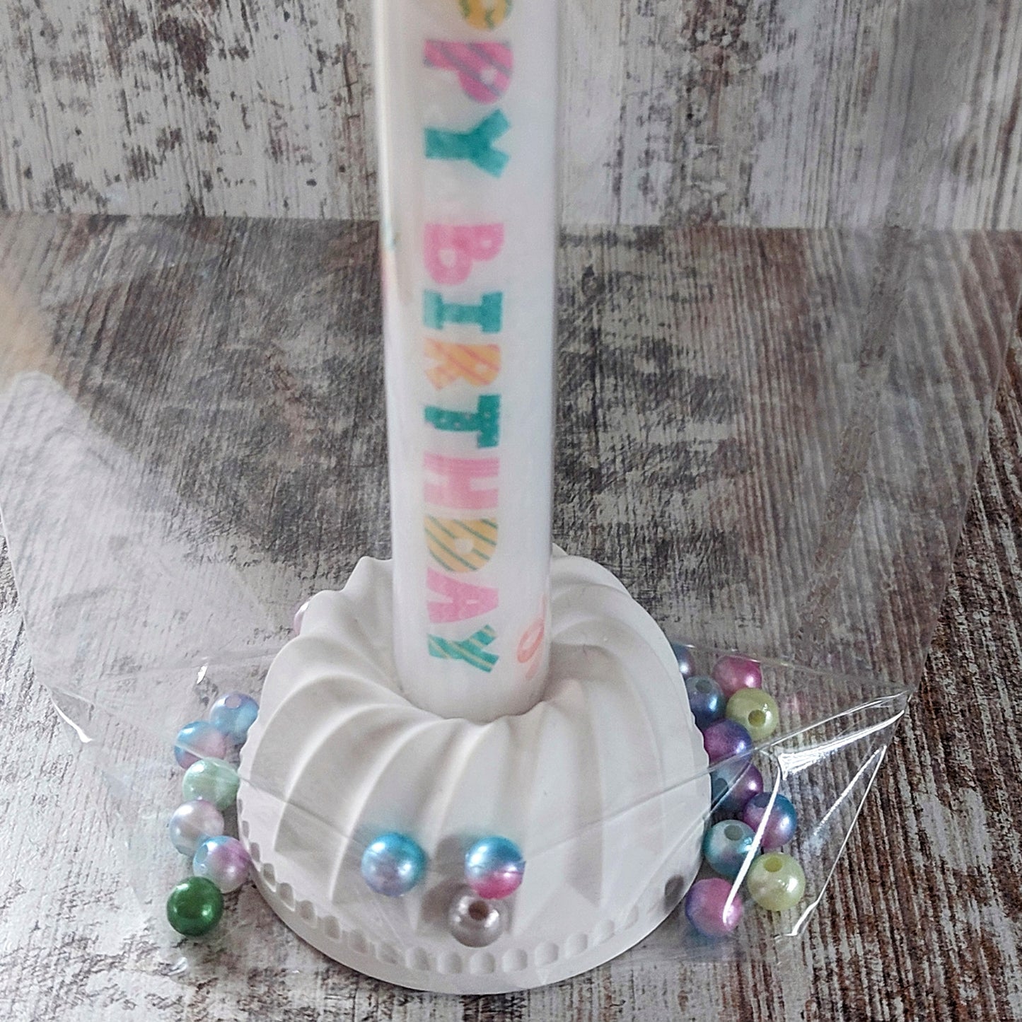 Handgemachtes Geburtstagsset "Kleine Freude": Kerzenständer Gugelhupf & Happy Birthday Kerze – Dein Unikat von Herzensstücke by Sara