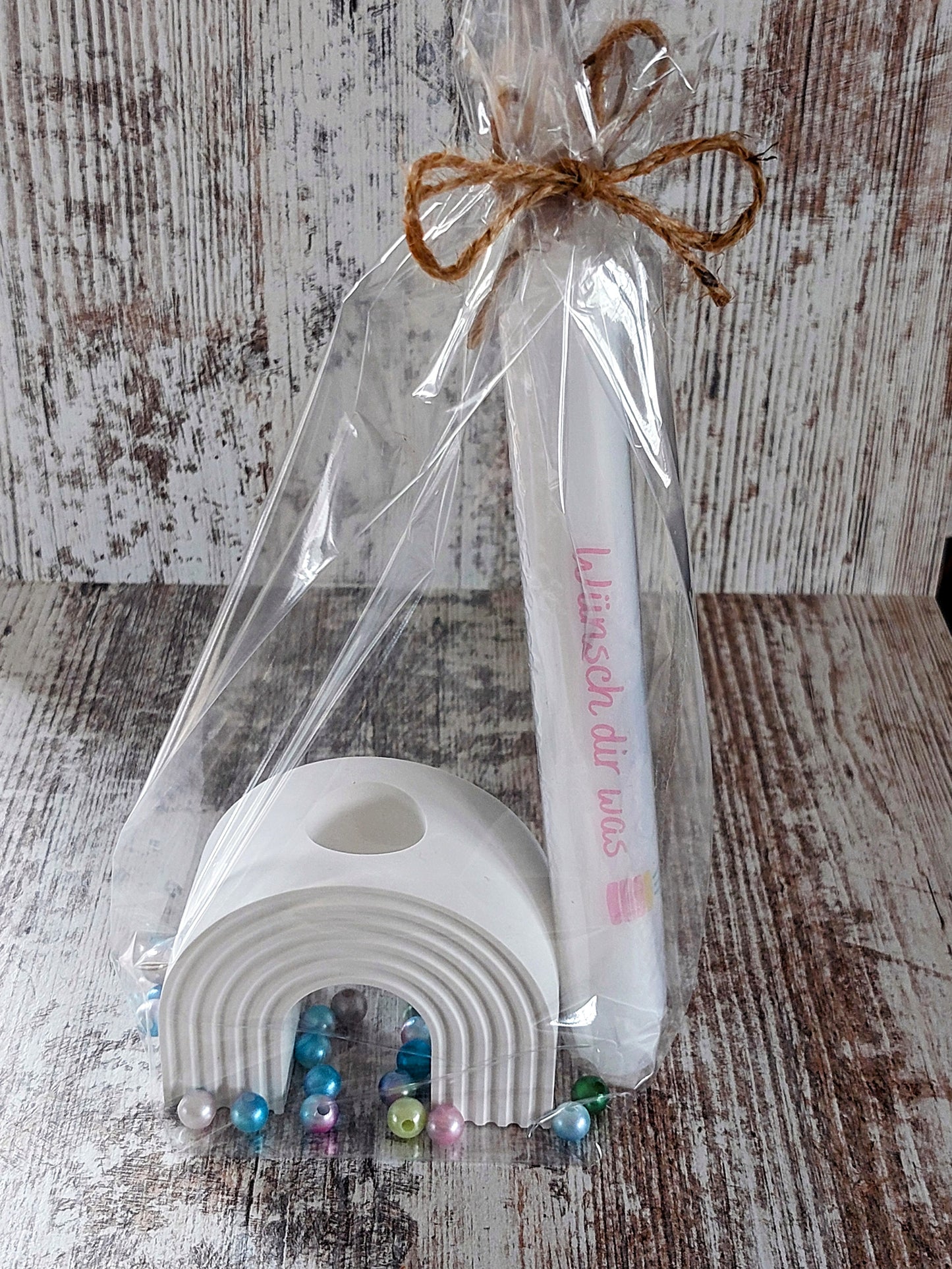 Zauberhaftes Geschenkset: Handgegossener Regenbogen & Kerze mit liebevoller Botschaft