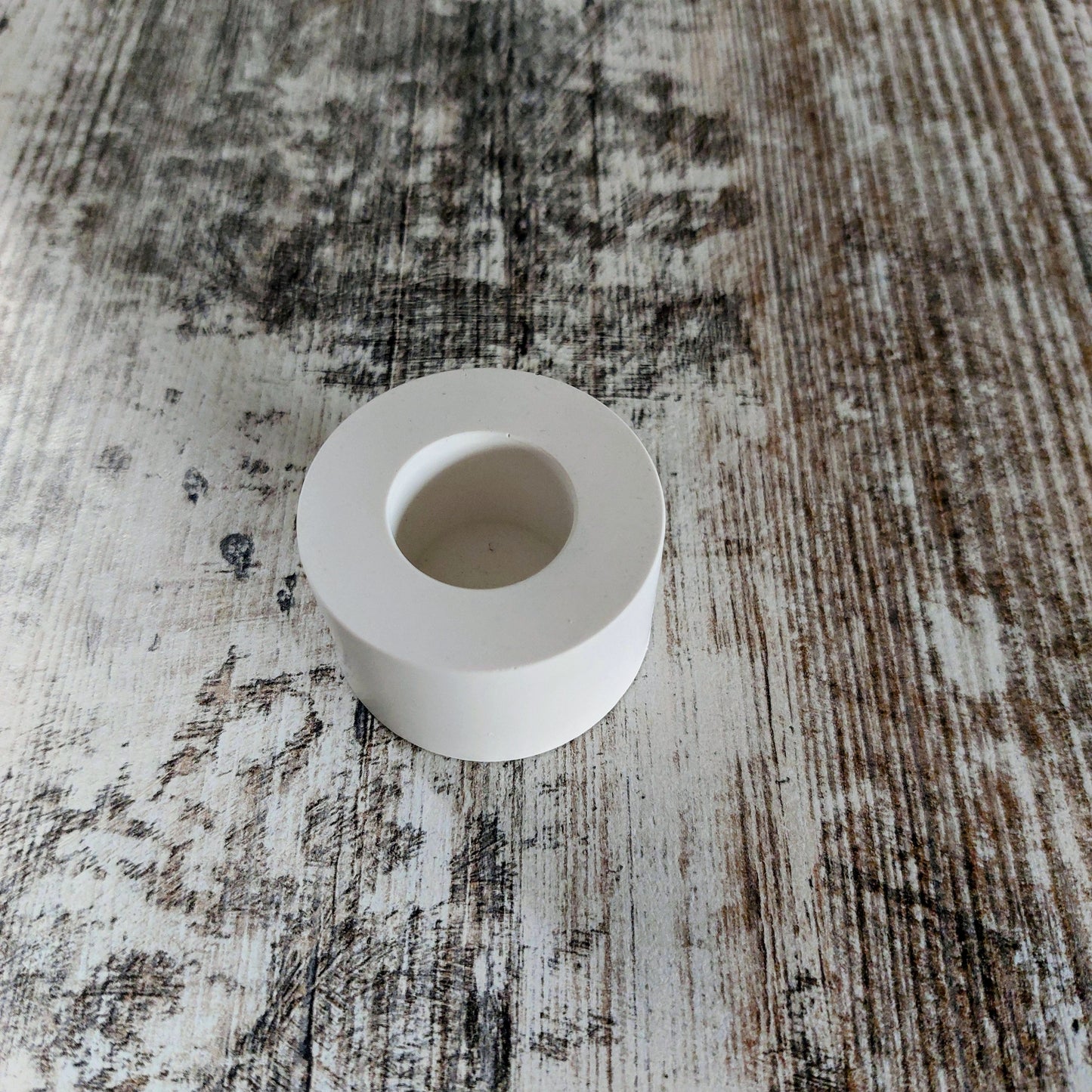 Minimalistischer Kerzenständer "Pur" – Kleiner Held für große Wirkung