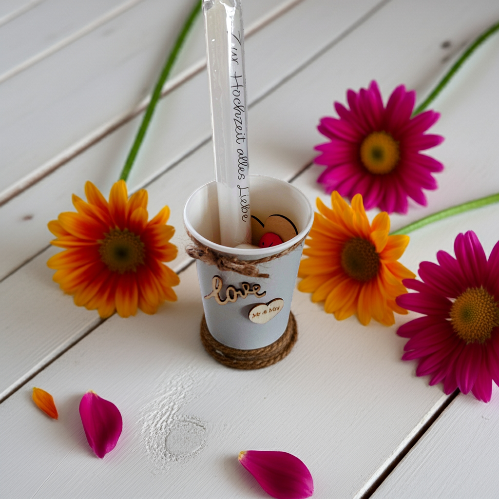 "Herzensstück" zur Hochzeit: Handgefertigtes Kerzen-Geschenkset für das Brautpaar